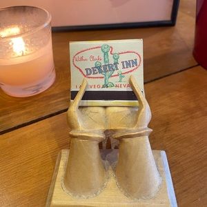 Vintage Wilbur Clark's Desert Inn - Las Vegas, Nevada Souvenir Matchbook